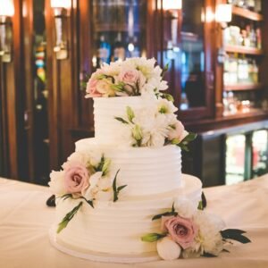 Elegant Anniversary Cake